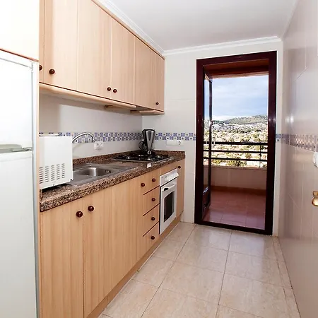 Apartment Coral Beach 01 *